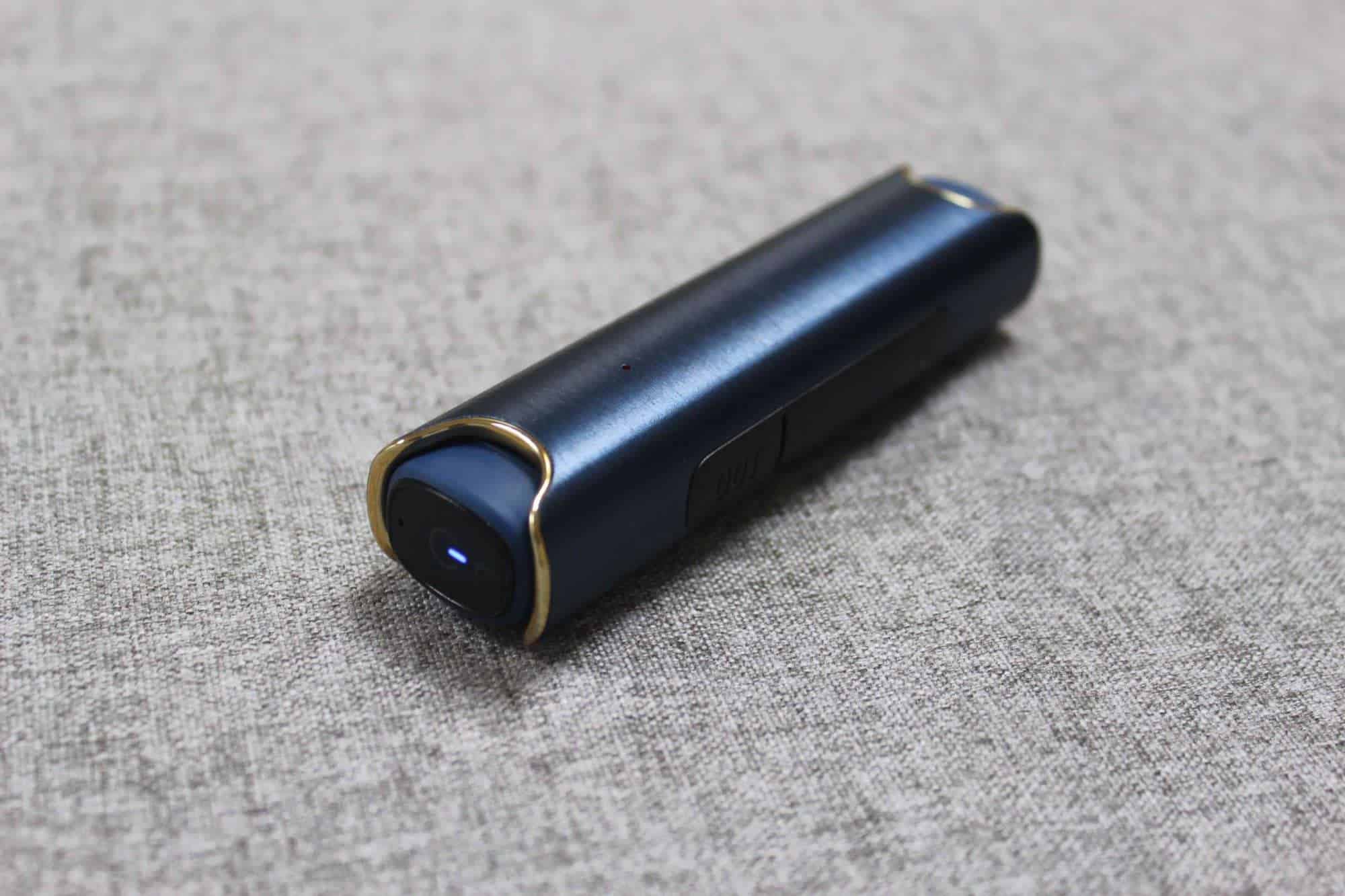 S2藍芽耳機亮燈