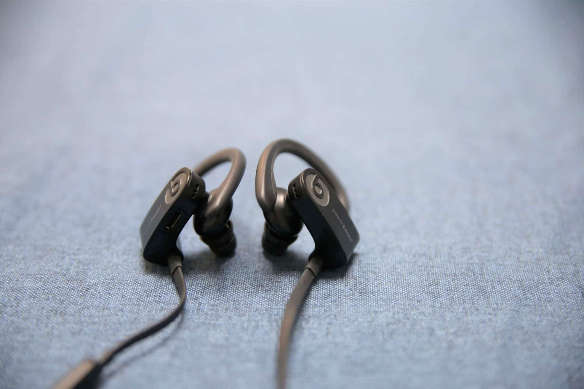 CP值完勝Beats Powerbeats3 Wireless的耳掛式藍芽運動耳機!?-TechTeller (科技說)
