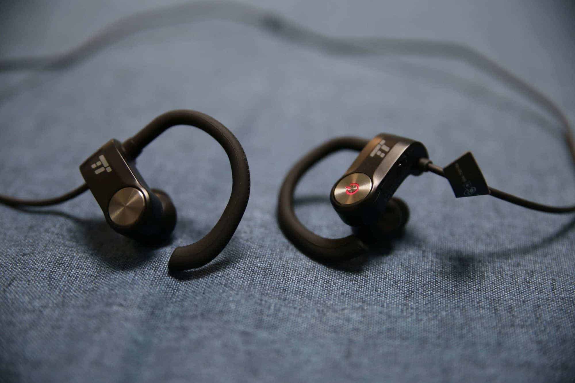 CP值完勝Beats Powerbeats3 Wireless的耳掛式藍芽運動耳機!?-TechTeller (科技說)