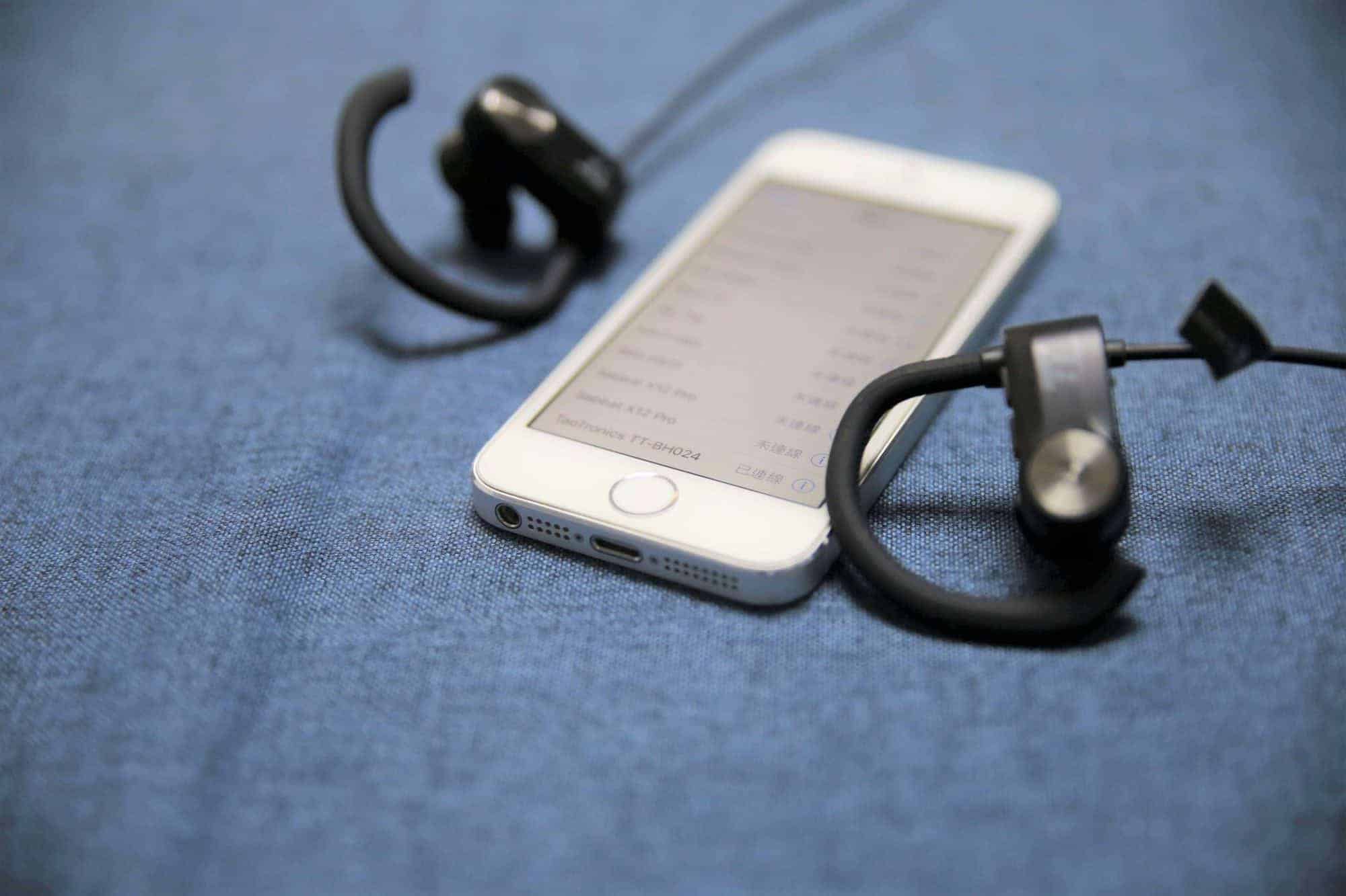 CP值完勝Beats Powerbeats3 Wireless的耳掛式藍芽運動耳機!?-TechTeller (科技說)
