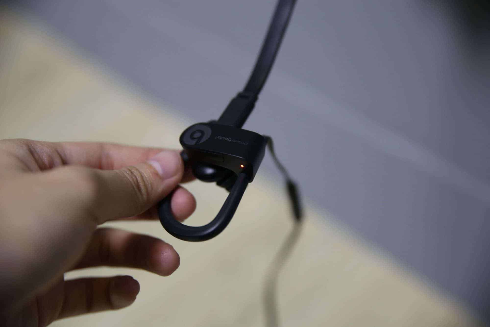 CP值完勝Beats Powerbeats3 Wireless的耳掛式藍芽運動耳機!?-TechTeller (科技說)