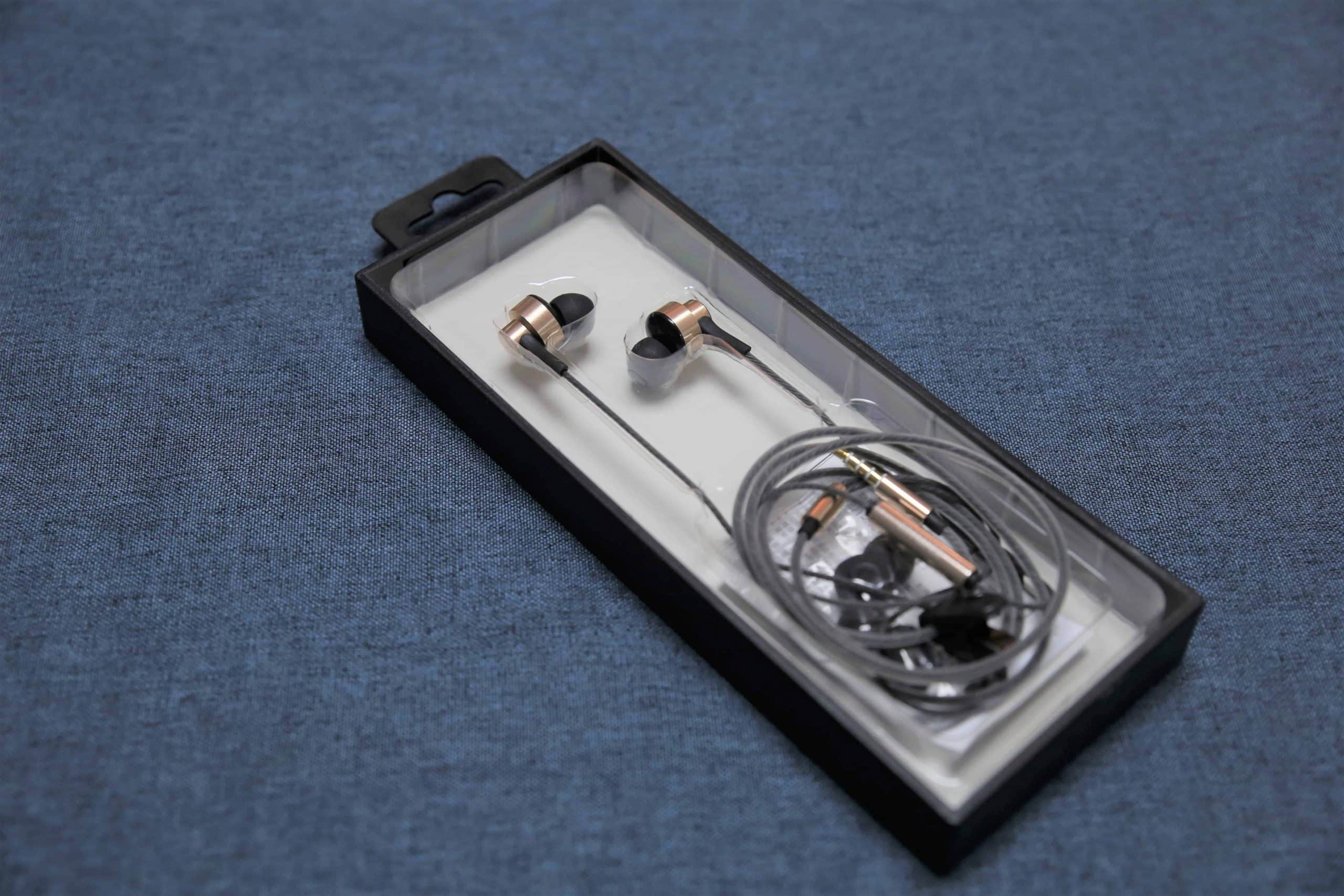AIWA愛華最新千元內高CP值有線入耳式耳機 - AIWA EW101GN-TechTeller (科技說)