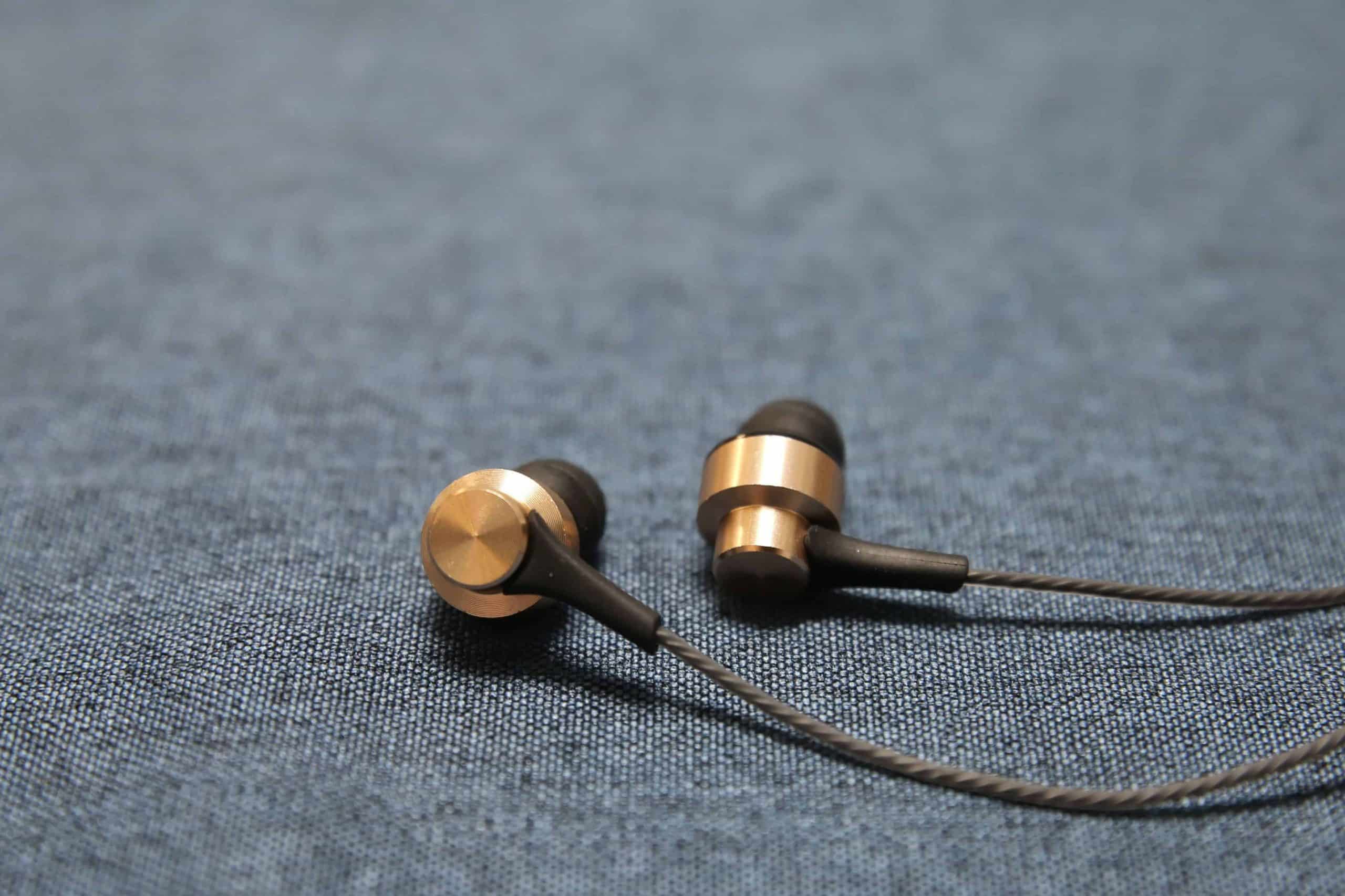 AIWA愛華最新千元內高CP值有線入耳式耳機 - AIWA EW101GN-TechTeller (科技說)