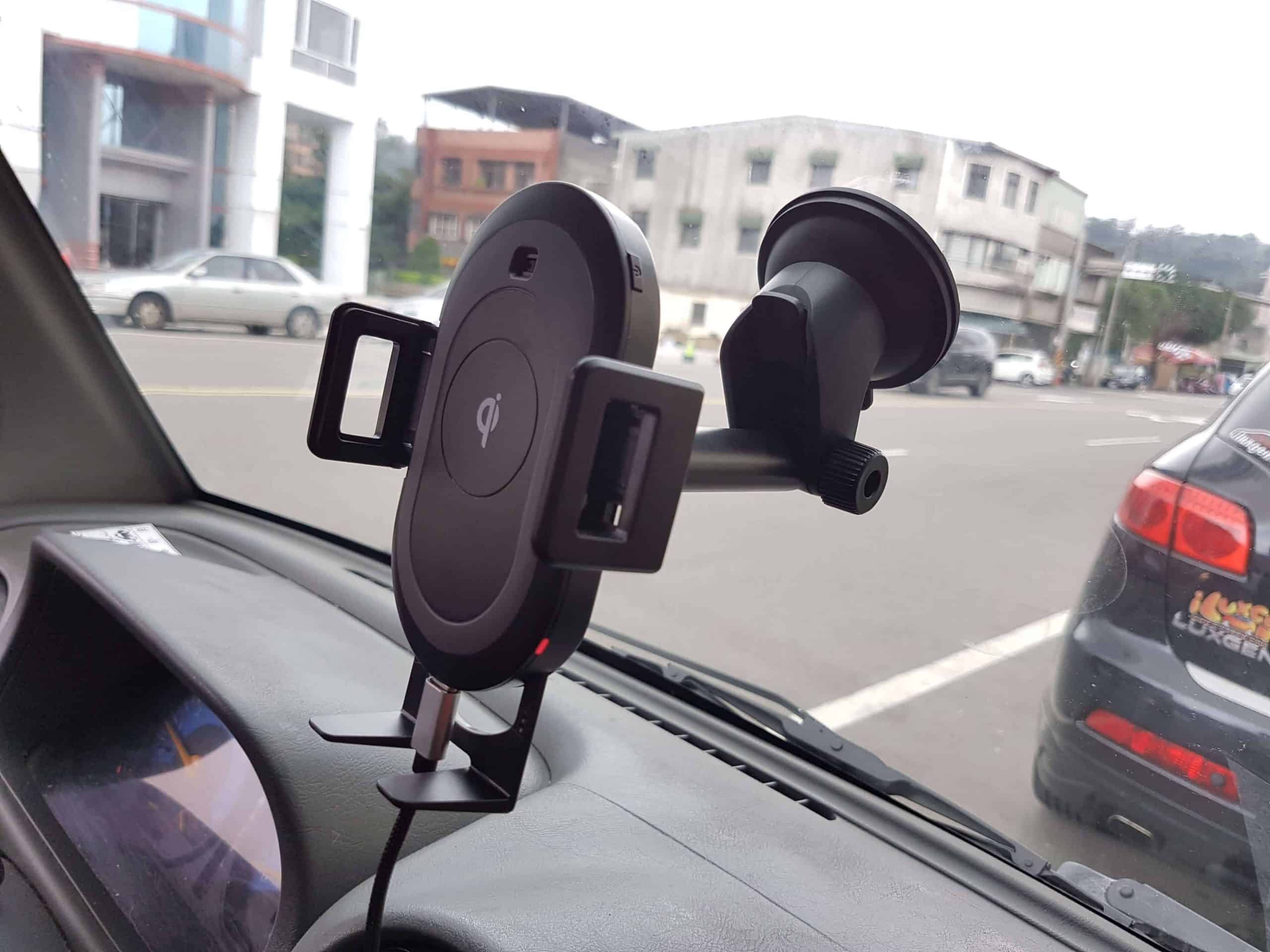 車友必備推薦 Indiegogo的黑科技 Esoqi 無線感應車充支架 Techteller 科技說