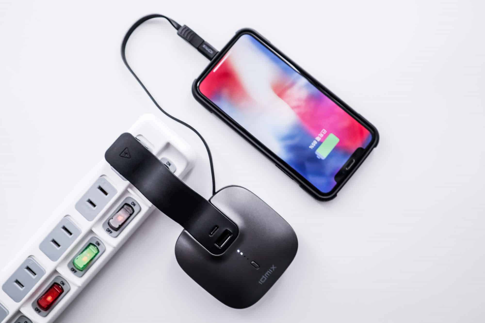 行動電源自帶充電線?MR CHARGER 5000(CH03)行動電源推薦|TechTeller