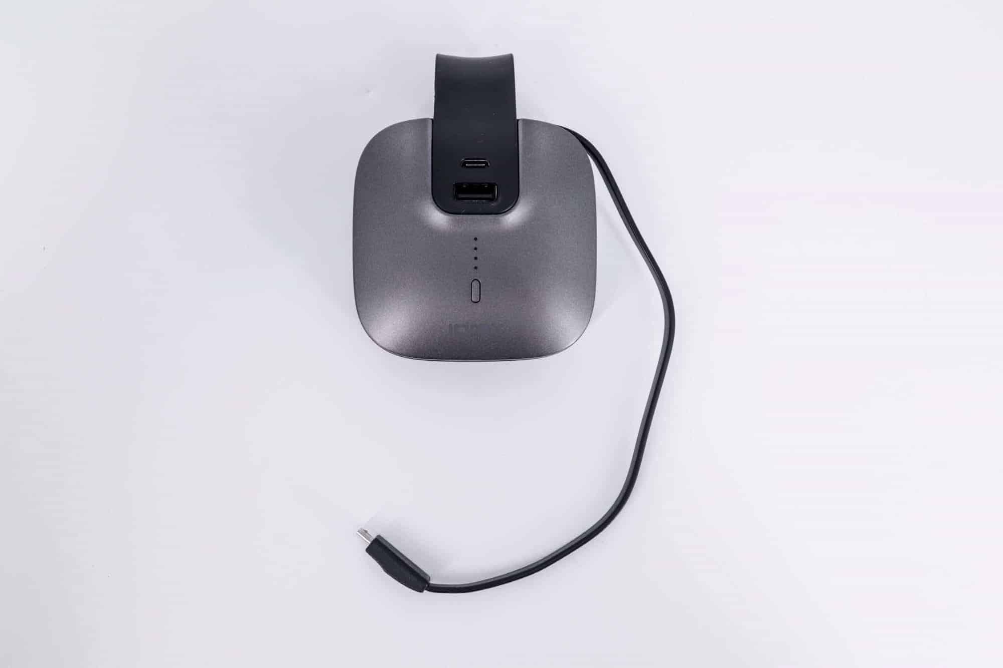 行動電源自帶充電線?MR CHARGER 5000(CH03)行動電源推薦|TechTeller