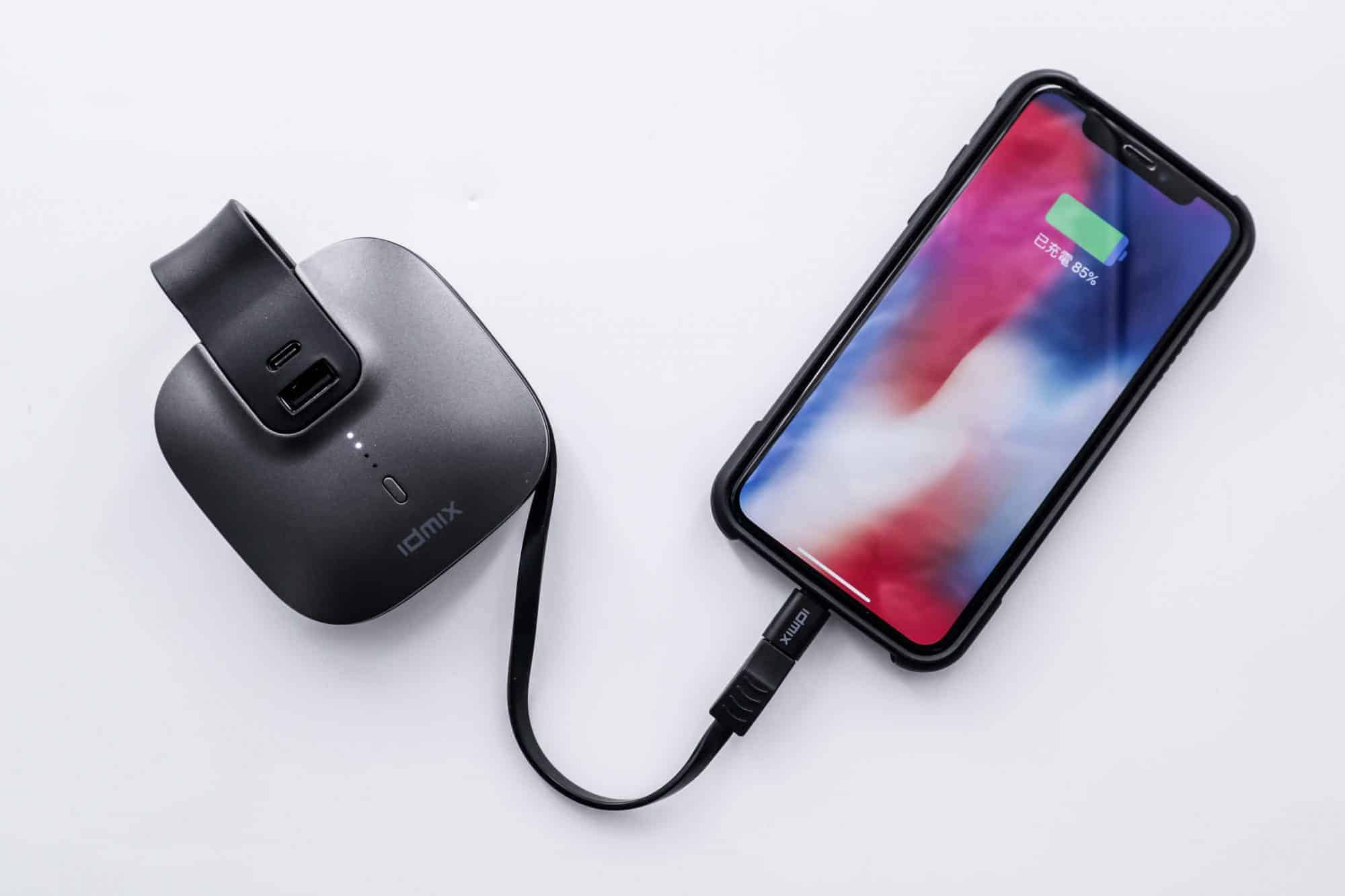 行動電源自帶充電線?MR CHARGER 5000(CH03)行動電源推薦|TechTeller